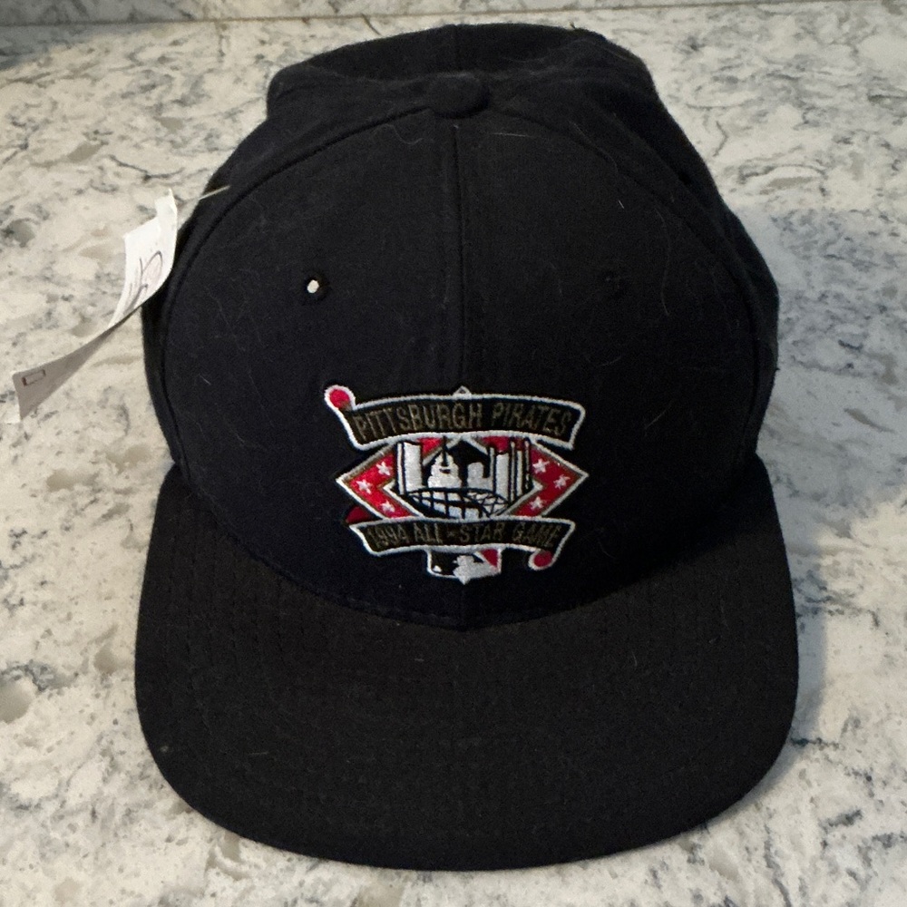New Era Black Pittsburgh Pirates Hat